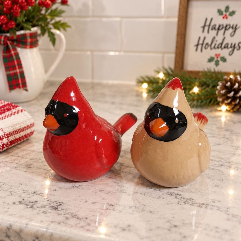 Hallmark Cardinal Salt & Pepper Shakers Christmas Birds 2022 New in Box